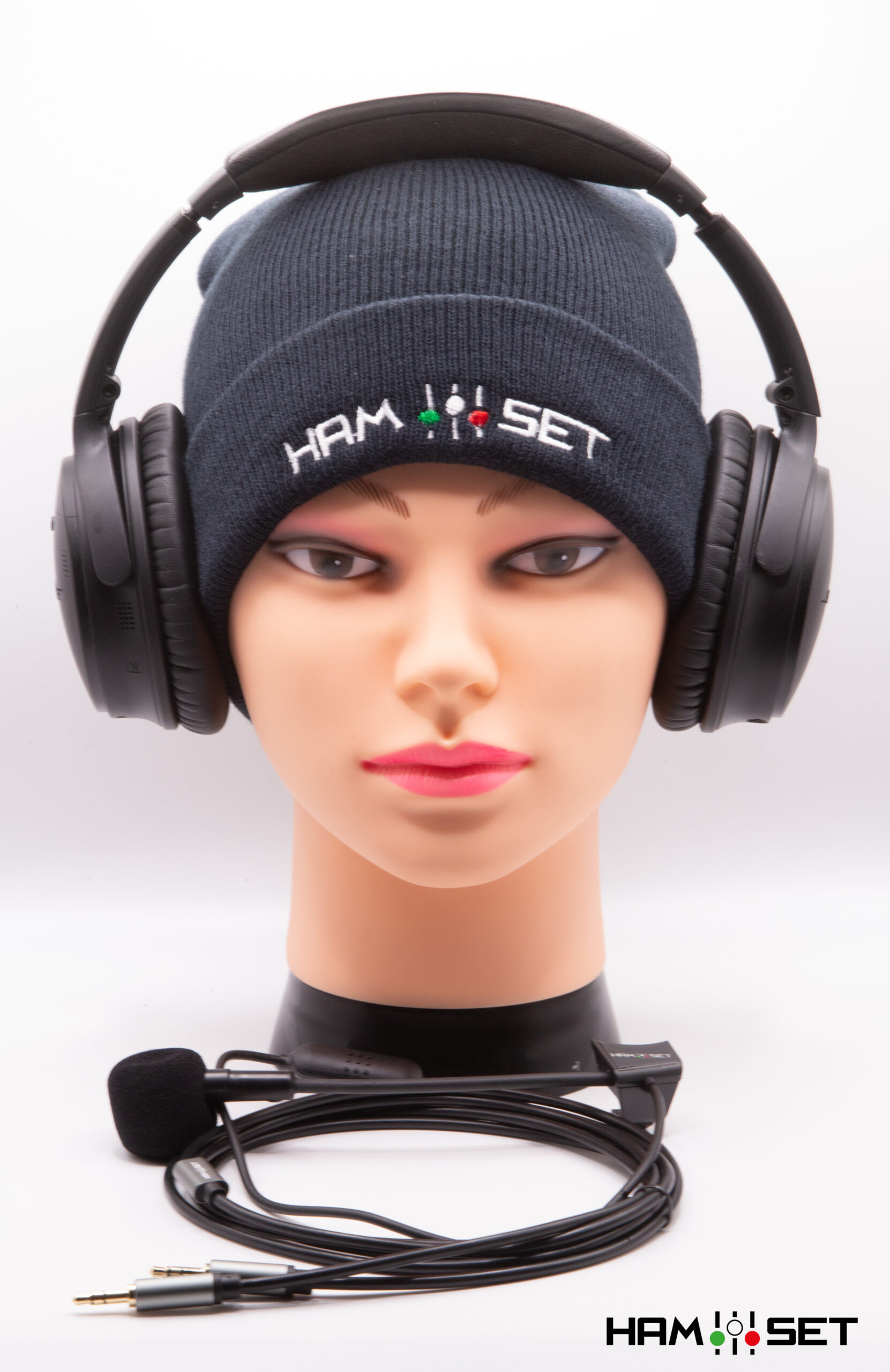 Bose QC-35 Bluetooth HeadSet with ClipOn Mic - Refurbished - Image 2
