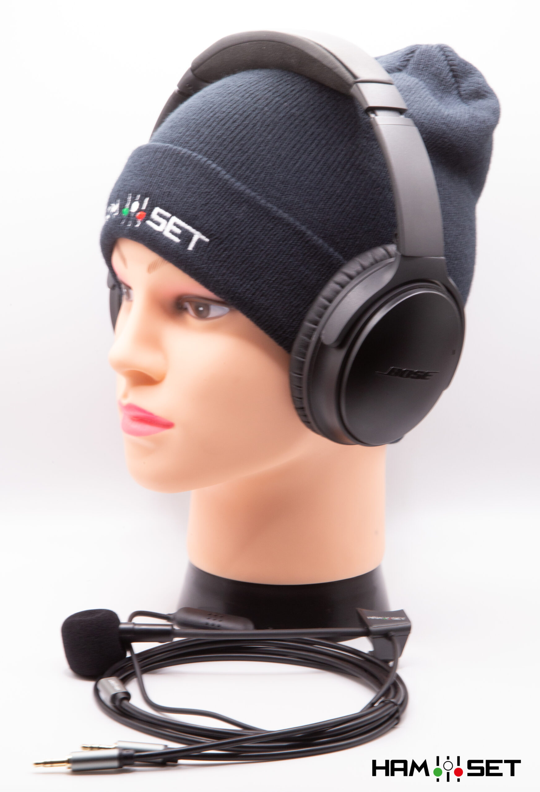 Bose QC-35 Bluetooth HeadSet with ClipOn Mic - Refurbished - Image 11
